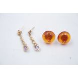 2 x 9ct Gold earrings inc. amber, amethyst 4g