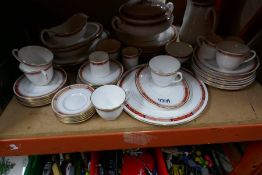 A quantity of Royal Worcester diner and tea ware to include serving dishes, plates, coffee pot etc.