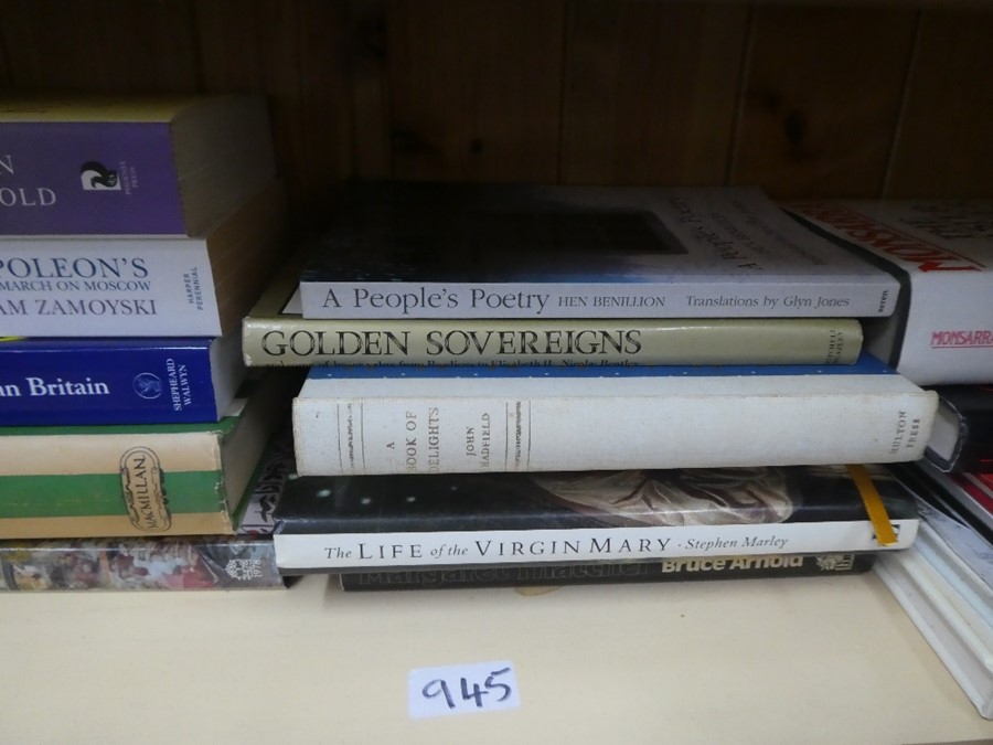 A selection of hard and paperback books on various subjects including Penguin, etc - Image 2 of 7