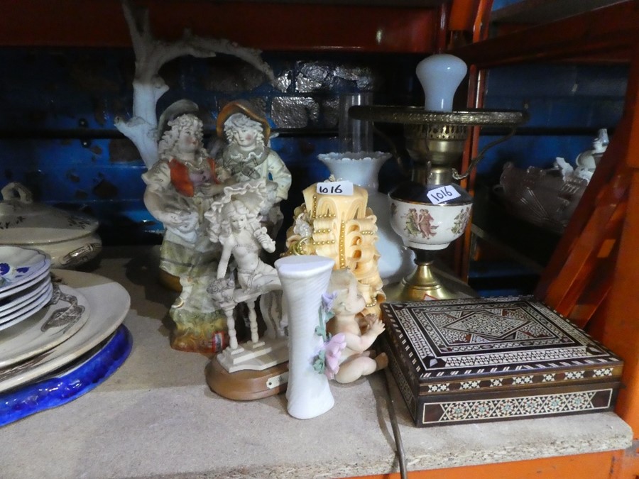 Vintage selection of china dressing table sets, including oriental themed china - Image 4 of 4