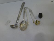 A mix of white metal and silver plated items, with a Dreema Thimble 17, Henry Griffith & Sons possib