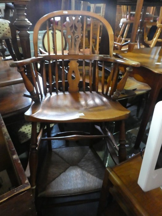 Vintage selection of furniture to include table and a selection of chairs including