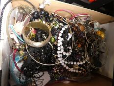 Box of costume jewellery mixed