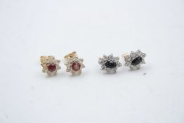 2 x 9ct Gold gemstone cluster stud earrings 2.8g