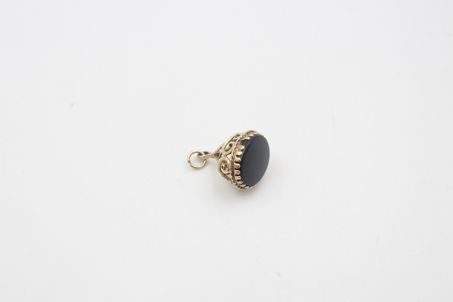 antique 9ct gold black onyx seal fob / pendant 2.9g