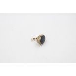 antique 9ct gold black onyx seal fob / pendant 2.9g