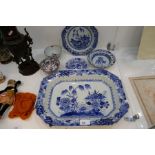 An antique Chinese Nankin platter and five other oriental items - all mainly AF