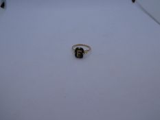 antique 9ct gold 'E' initial black onyx signet ring 1.8g