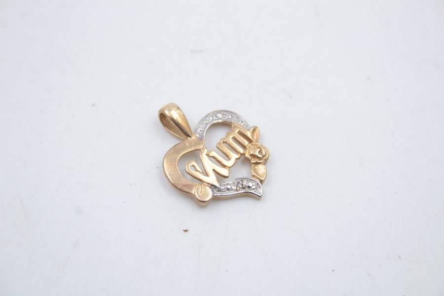 3 x 9ct Gold pendants inc.mum, nan 2.5g - Image 2 of 7