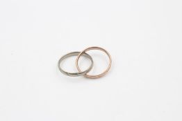 9ct gold two-tone interlinked double ring 3g