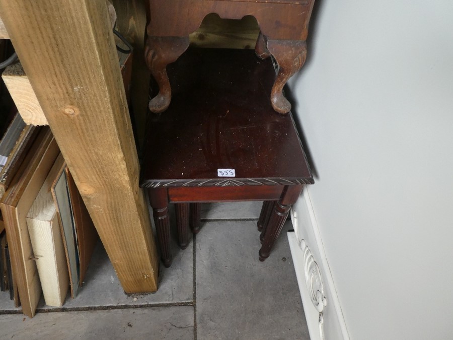 A wooden nest of 3 tables and a wooden miniature storage unit of 2 small over 4 long drawers - Image 4 of 4