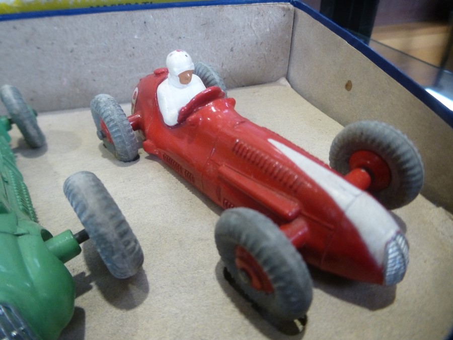 Dinky Gift Set No. 4 racing cars, appear in good bright original paintwork, in good original box wit - Image 9 of 10