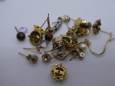 Quantity of various 9ct gold studs and other yellow metal hoop earrings, etc, 13.6g gross approx