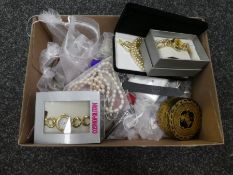 Box of mixed modern costume jewellery, to incl. synthetic ruby, watches, pearl necklaces etc