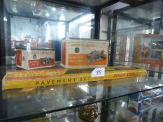 Dinky Super Toy models 561 & 562, boxed