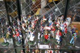 A quantity of Del Prado Napoleonic figures and similar to include related magazines