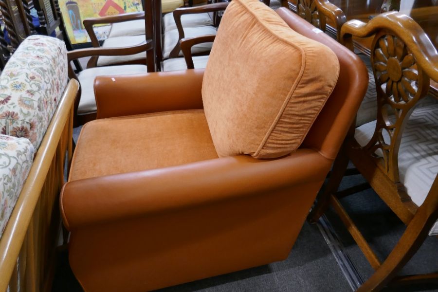 A modern orange leather and fabric armchair - Image 6 of 9
