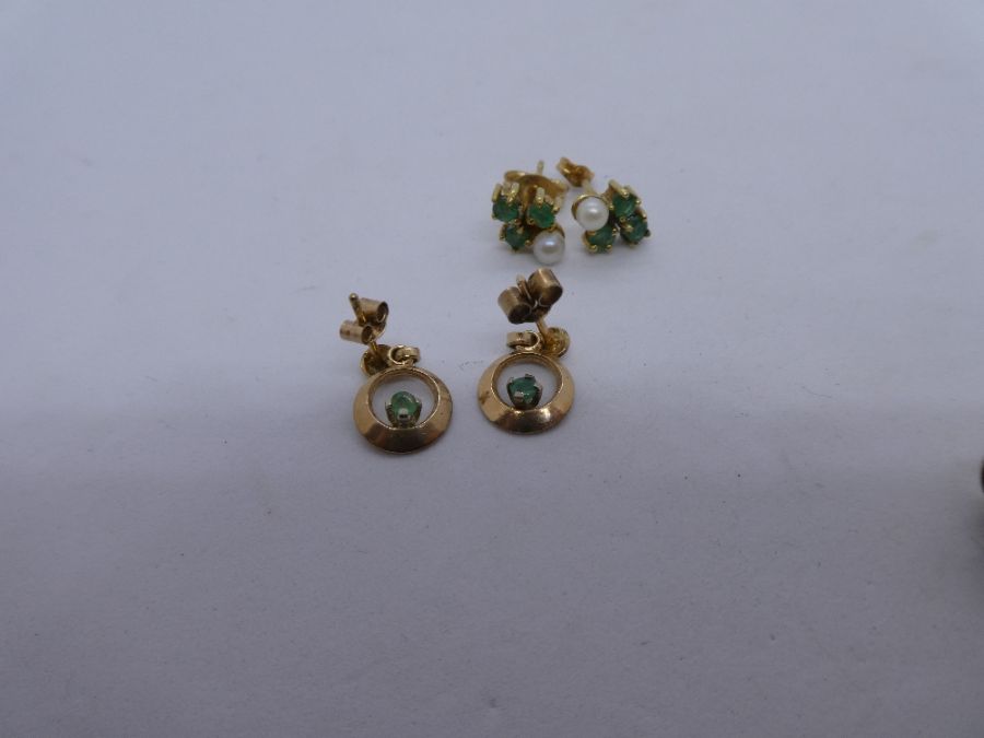 Three pairs of 9ct yellow gold stud earrings including emerald and pearl example, marked 375, approx - Image 2 of 3