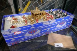 HO Hillco a vintage Jubilee carriage set including figures and carriage, boxed