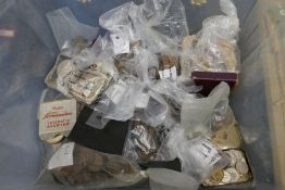 A quantity of GB and Worldwide coinage and sundry notes