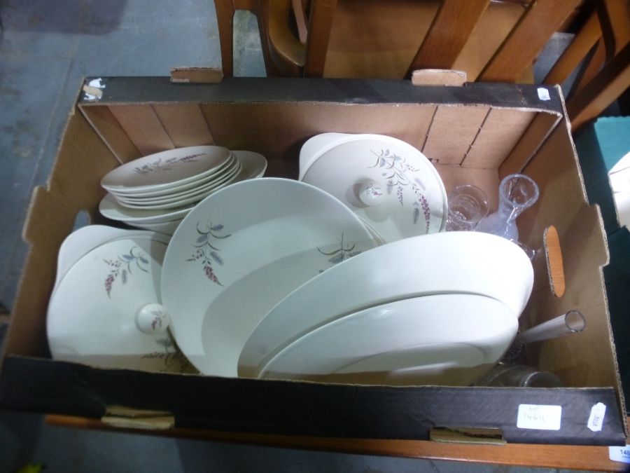 Two trays of Meakin dinnerware and sundry - Image 2 of 3