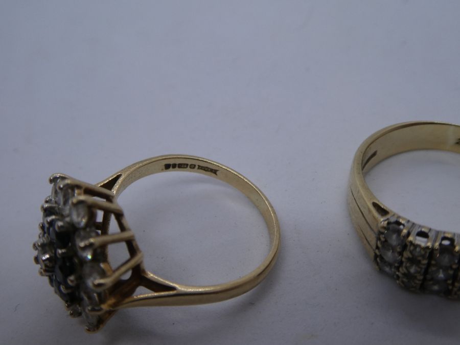 Two 9ct yellow gold dress rings, one a cluster example, marked 375, sized P & N, approx 7g - Image 4 of 5