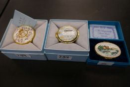 Halcyon Days enamel box to celebrate the engagement of Prince William and Catherine Middleton 23/250