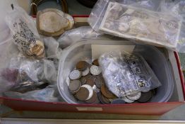 A quantity of GB and Worldwide coinage, some 19th century, and sundry notes