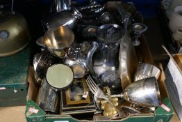 A box of metal ware to include silver plate, brass, pewter, etc