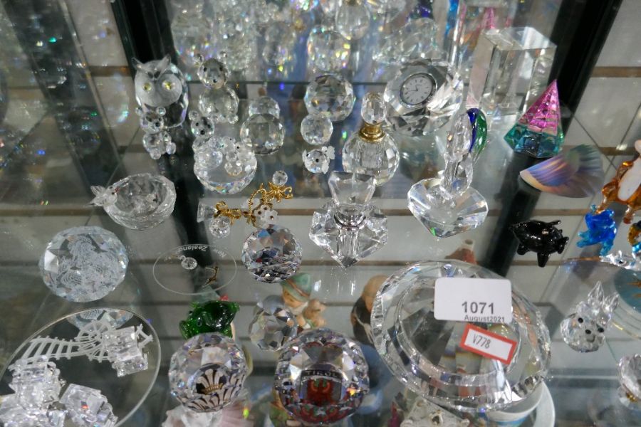 A shelf of glass animals, trinkets, glass clock, paperweights, some being Swarovski - Image 2 of 2