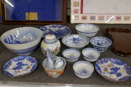 A quantity of Oriental, mainly Chinese blue and white items and others