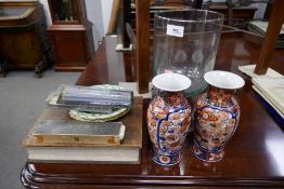 A pair of Japanese vases, a pair of 19th Century plates, a Parker Fountain pen and sundry