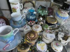 Shelf of porcelain trinket boxes, pair Goebel Claude Monet Coffee cups and saucers, Mdina vase, pape