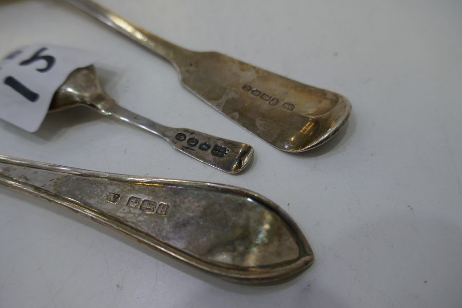 An early Victorian Silver serving spoon hallmarked Exeter 1839 Robert Williams. Along with a large f - Image 4 of 4