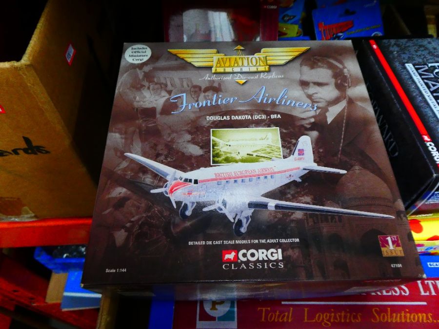 Box containing various Corgi models, some limited editions - Image 8 of 16