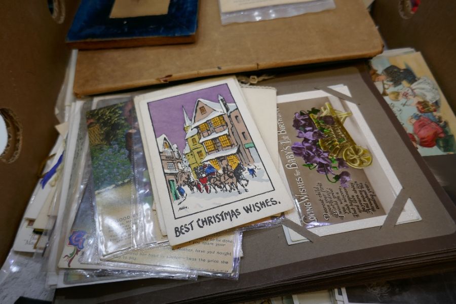 A tray of Victorian and later postcards, including one album many hundreds - Image 10 of 12