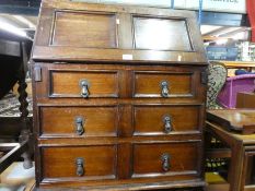 Vintage oak fitted bureau with 3 drawers