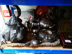 A large selection of mixed metal ware including pewter, brass etc and vintage kitchenalia
