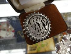 Small hallmarked silver leaf dish and boxed silver brooch 'Mary'