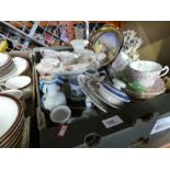 Single box to include china, Royal Doulton, Royal Albert, Royal Crown pottery, collector's plates, e