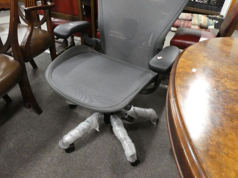 A Herman Miller, a modern Aeron desk chair on revolving base. - Image 2 of 2