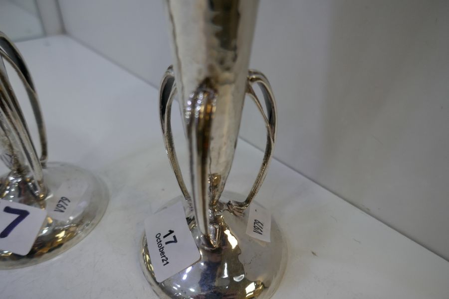 A pair of silver hammered vases in the Arts and Crafts style. Attractive items, with three handles h - Image 5 of 6