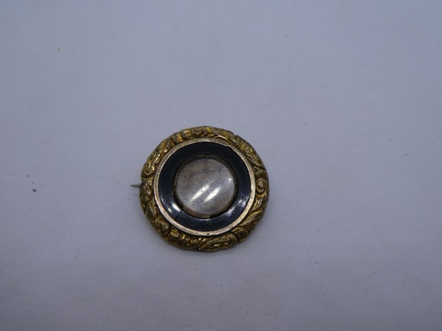Yellow metal Georgian mourning brooch inscribed 'Will Ashton' died 15th February 1829, Aged 49