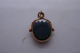 Antique 9ct rose gold pendant fob seal inset agate panels, marked 375, 3.5cm long, 7.3g approx