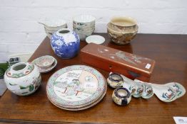 A quantity of oriental items, mainly Chinese