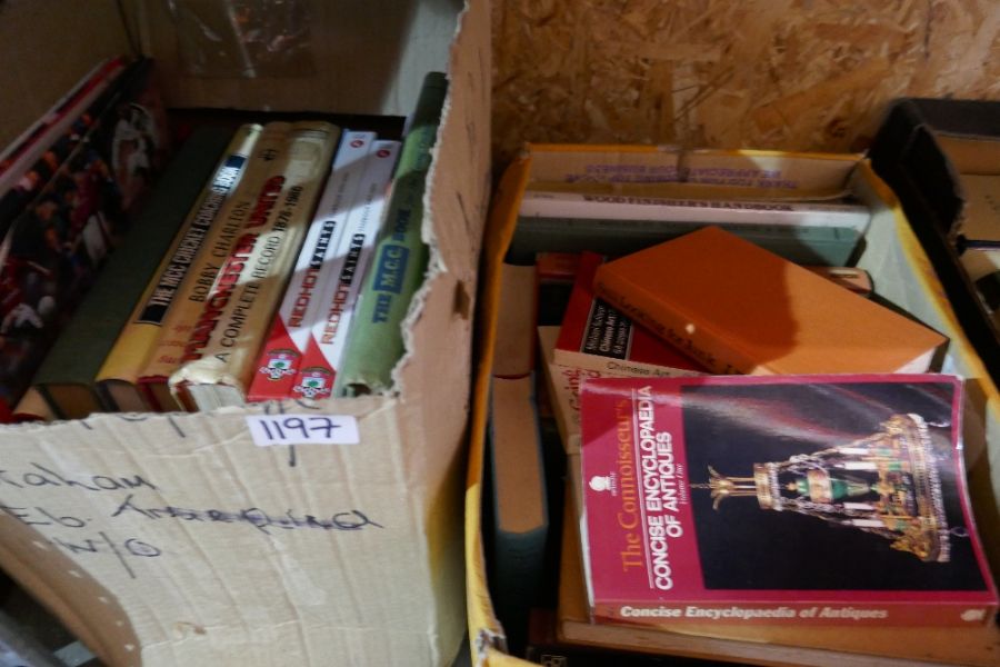 Three boxes of books including woodworking and antique furniture etc. - Image 10 of 10