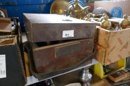 Vintage cased portable calibrator for pressure gauges by Murrau scientific instruments