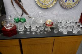 Mixed glassware and sundry