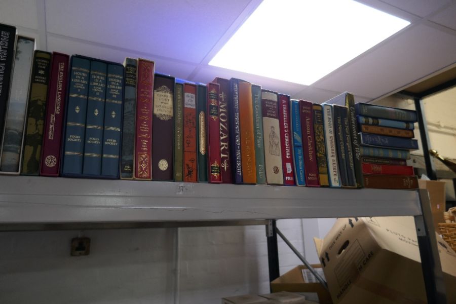 A quantity of Folio society publications approx. 140 - Image 5 of 5