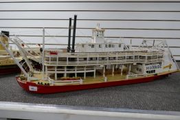 Remote Control model Paddle Steamer "City of Monloe" complete with all internal workings (no control